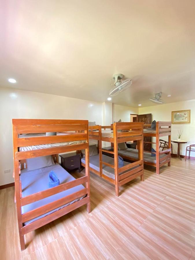 Tessie'S Home Stay Bed & Breakfast Пуэрто-Принцеса Экстерьер фото