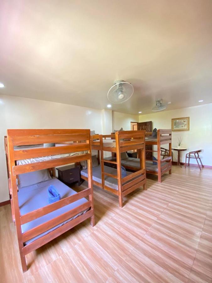 Tessie'S Home Stay Bed & Breakfast Пуэрто-Принцеса Экстерьер фото