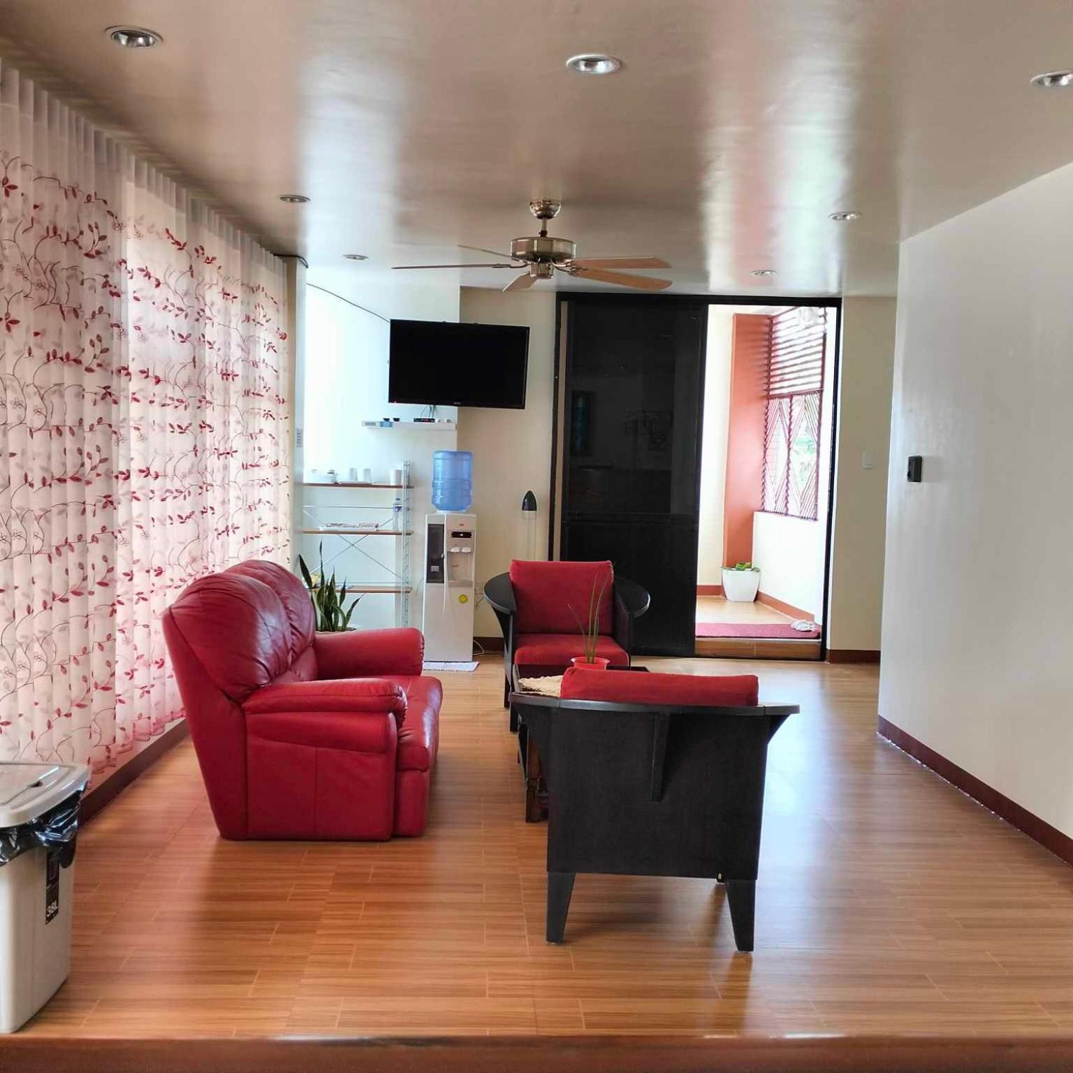 Tessie'S Home Stay Bed & Breakfast Пуэрто-Принцеса Экстерьер фото